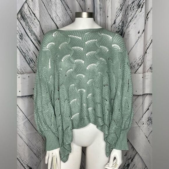 Versona Oversized Batwing Sweater Green S/M - Picture 2 of 9